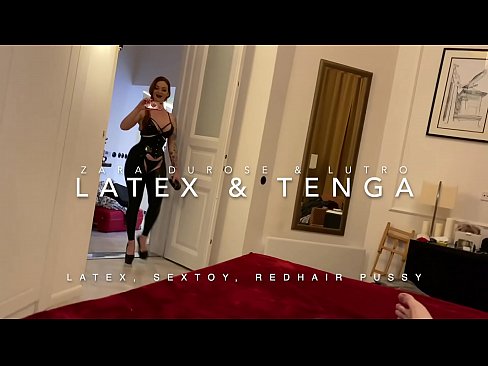 ❤️ Sorellastra rossa in costume di lattice scopata da fratellastro Porno à co.123sex.ru